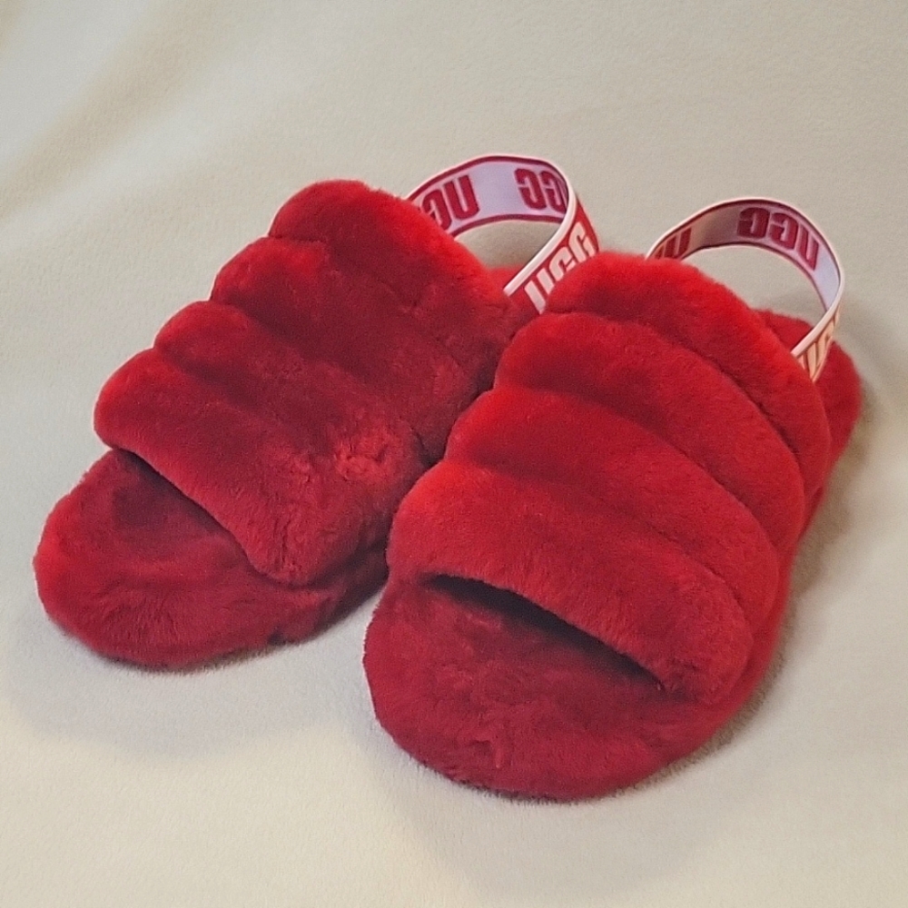 Size 7 Red UGG Fluff Yeah Slide Sheepskin Slipper